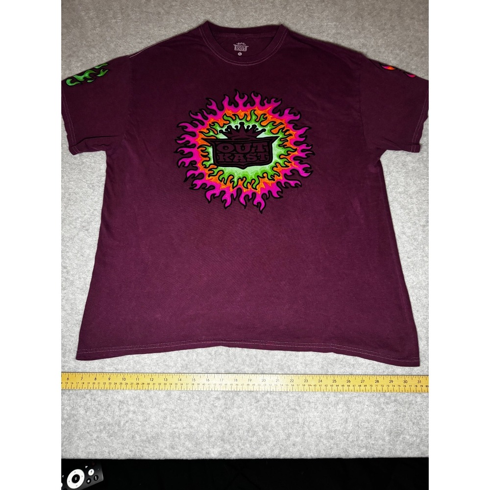 Outcast x Urban Outfitters Tshirt XL Flames Concert Tees Andre 3000 - Picture 1 of 4